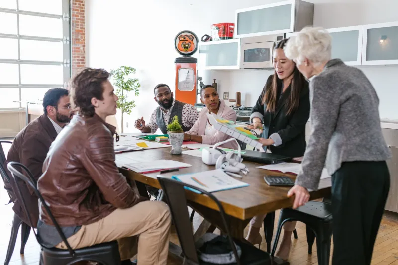Inside the 30-Person Group Chat Running SF's Startup Scene — and How to Get Added